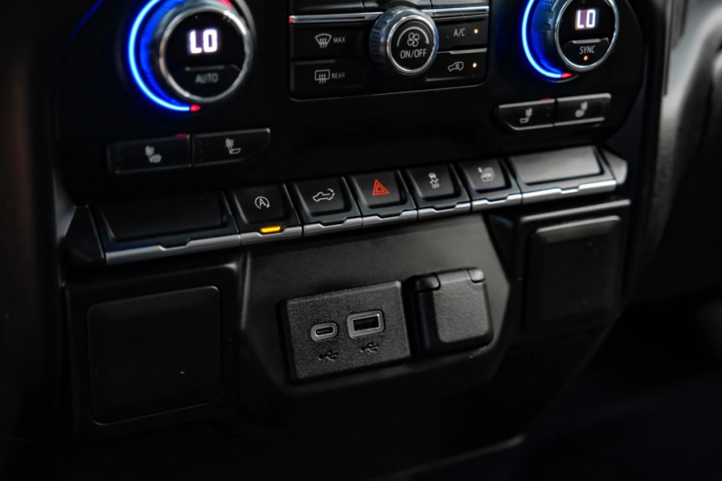 2021 Chevrolet Silverado 1500 Image 32