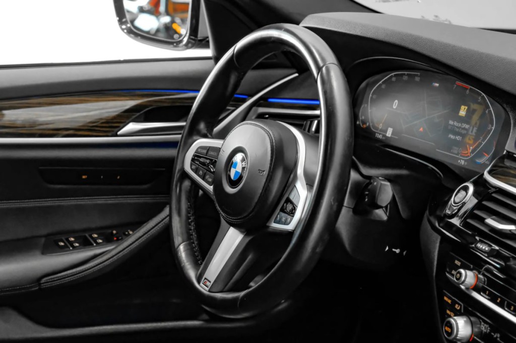 2021 BMW 5 Series Image 22