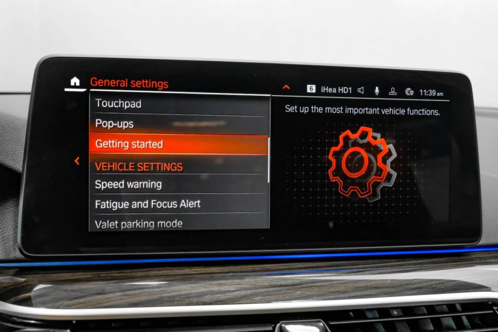 2021 BMW 5 Series Image 39