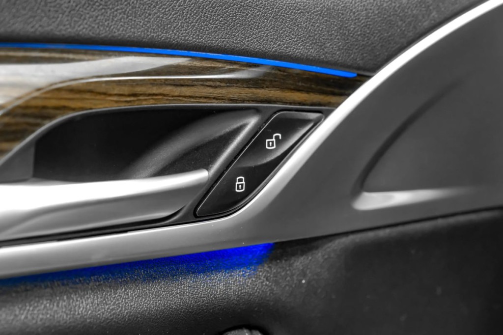 2021 BMW 5 Series Image 55