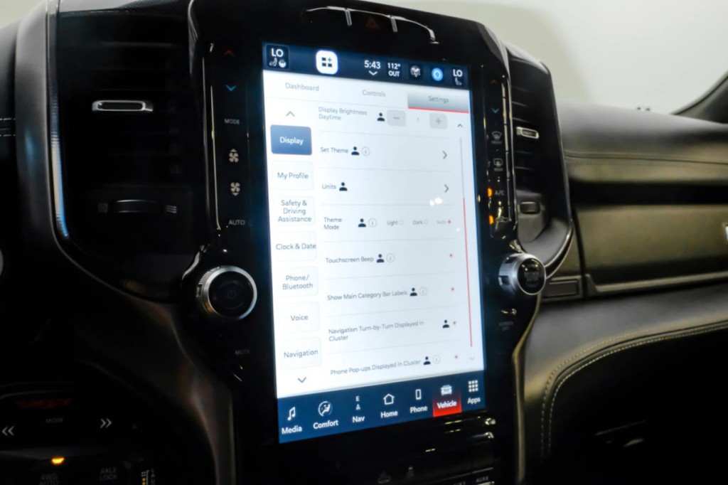 2022 RAM 1500 Image 37
