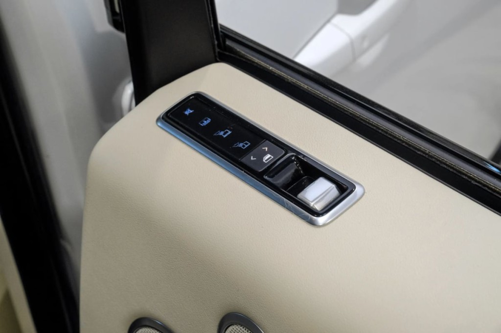 2020 Land Rover Range Rover Image 61