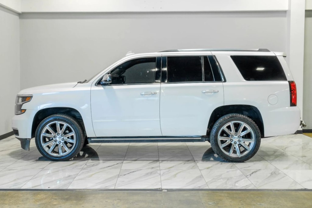 2019 Chevrolet Tahoe Image 17