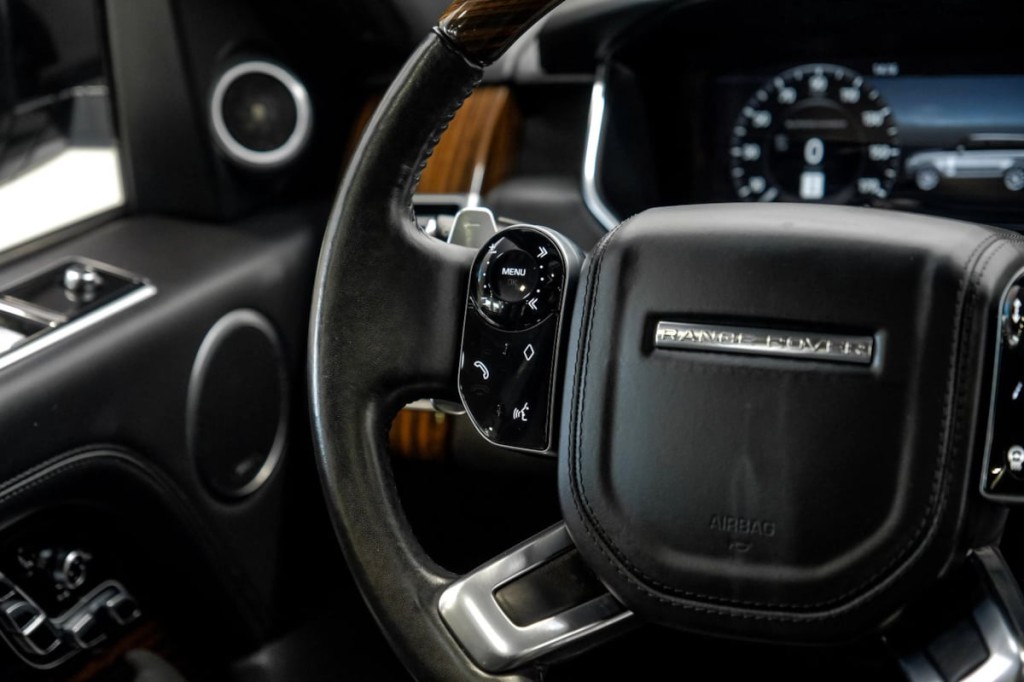 2018 Land Rover Range Rover Image 21