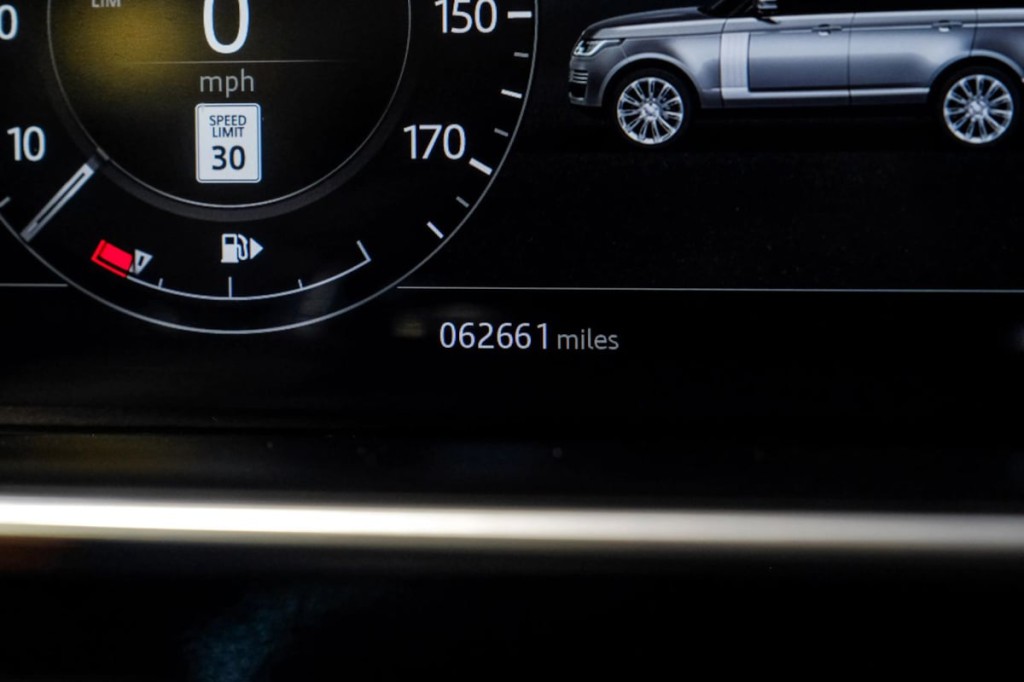 2018 Land Rover Range Rover Image 24