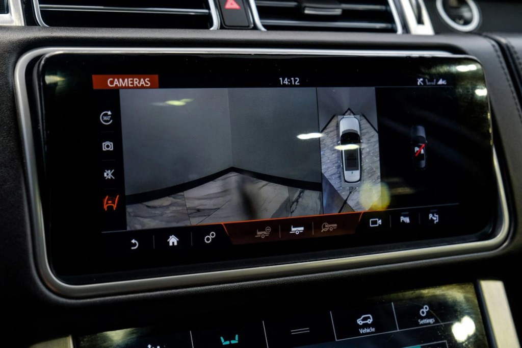 2018 Land Rover Range Rover Image 27