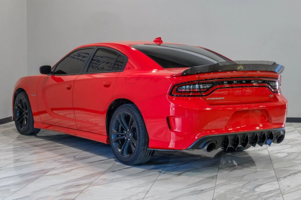 2020 Dodge Charger Image 16