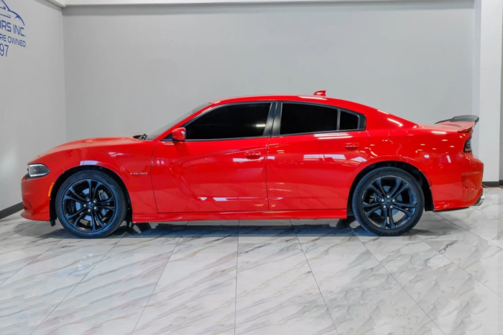 2020 Dodge Charger Image 17