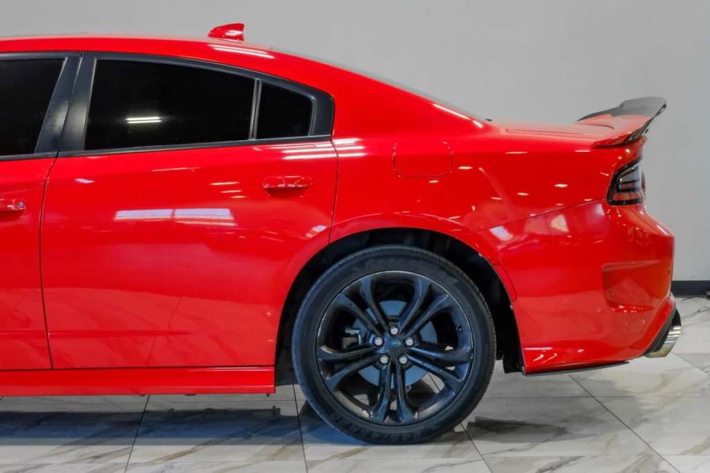 2020 Dodge Charger Image 19