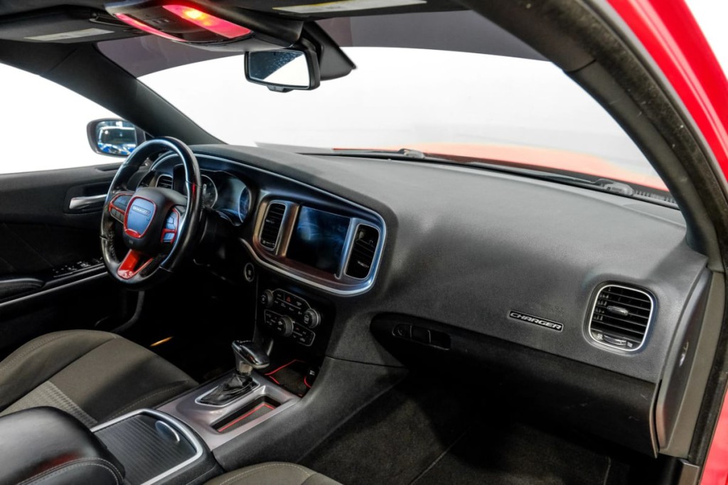 2020 Dodge Charger Image 20
