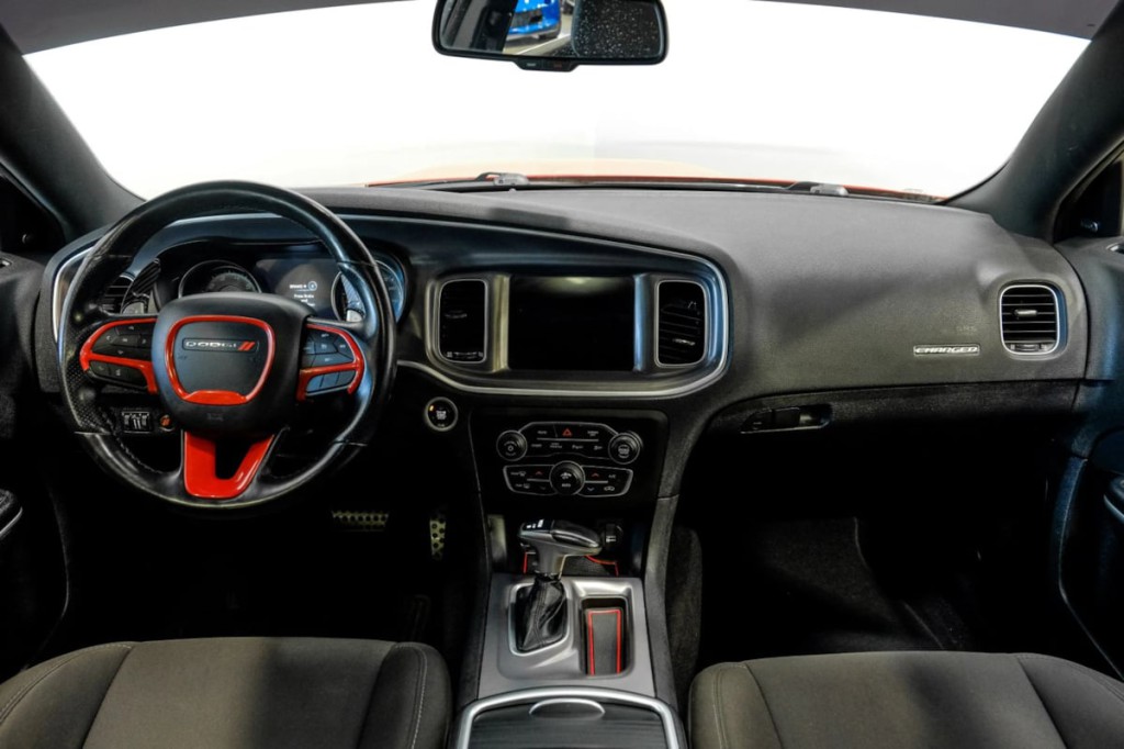 2020 Dodge Charger Image 21