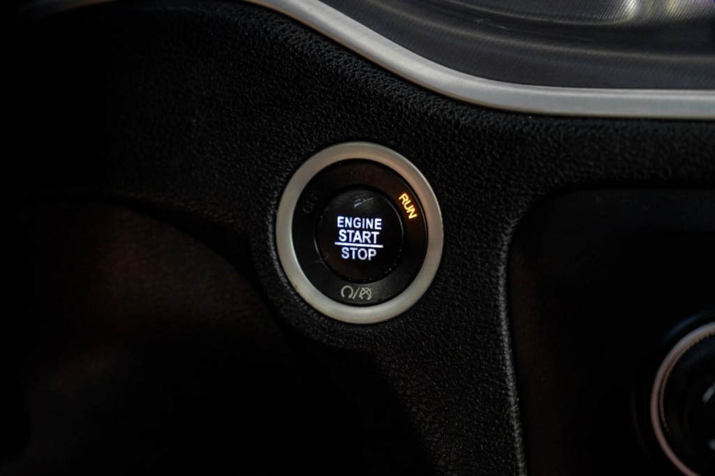 2020 Dodge Charger Image 28