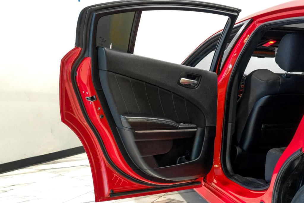 2020 Dodge Charger Image 59