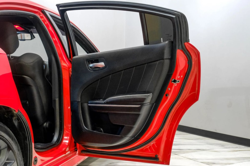 2020 Dodge Charger Image 60