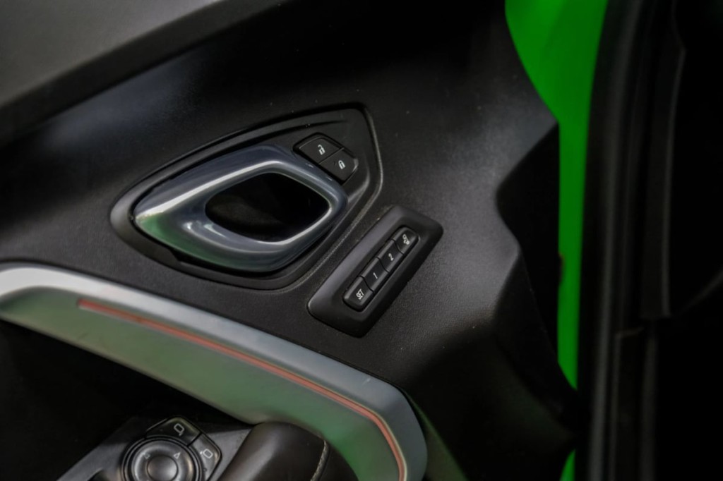 2017 Chevrolet Camaro Image 49