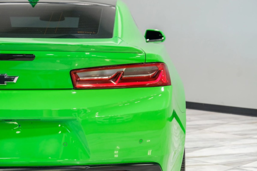 2017 Chevrolet Camaro Image 55