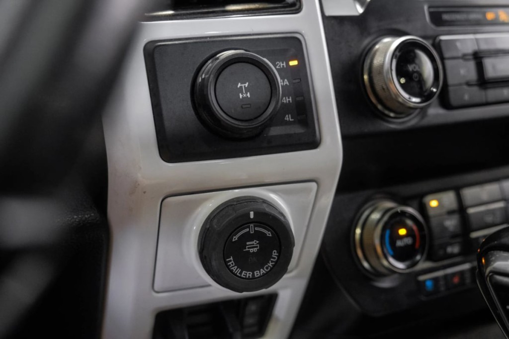 2019 Ford F-150 Image 38