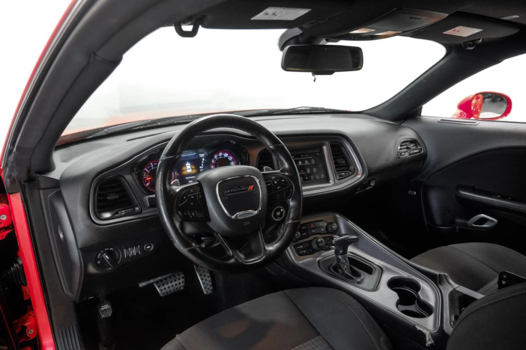 2023 Dodge Challenger Image 4
