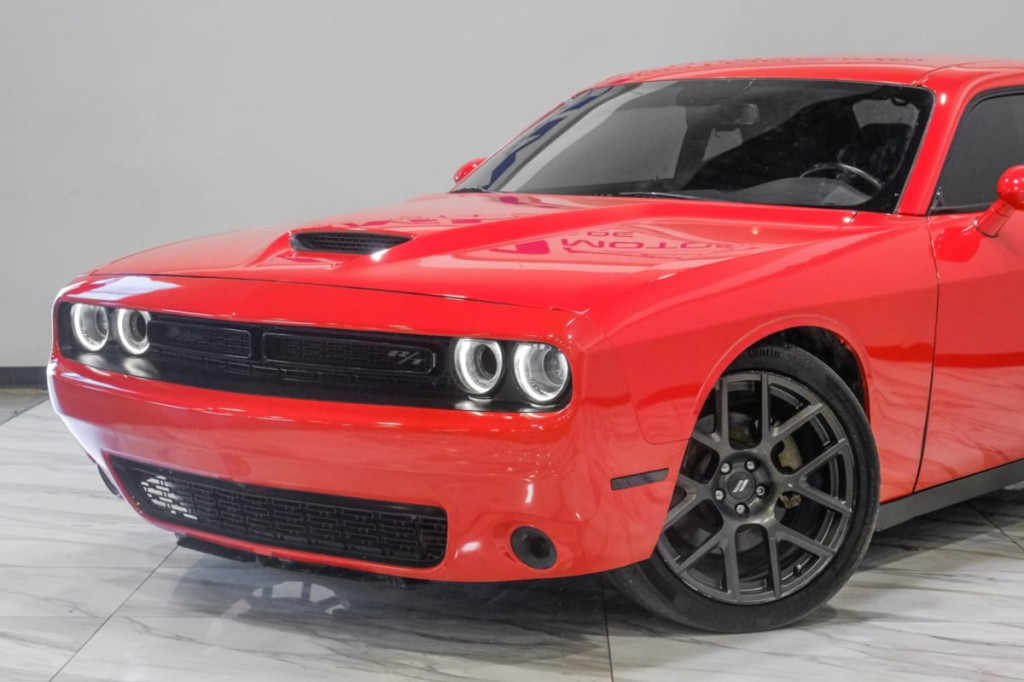 2023 Dodge Challenger Image 6