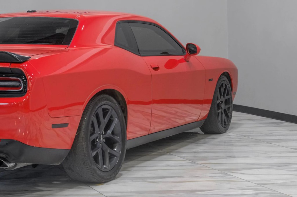 2023 Dodge Challenger Image 13