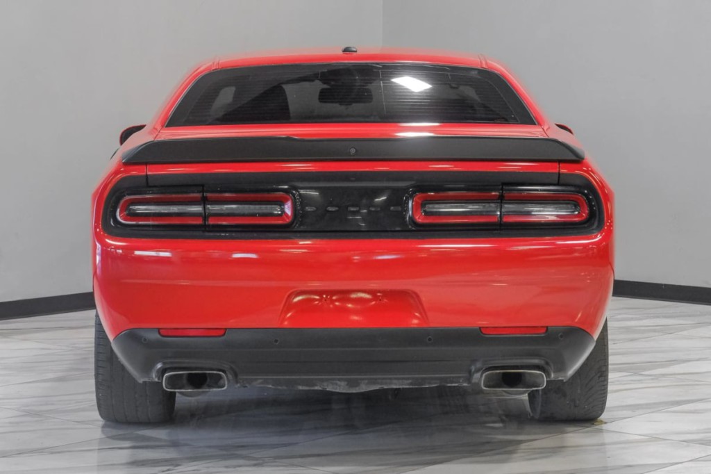 2023 Dodge Challenger Image 14
