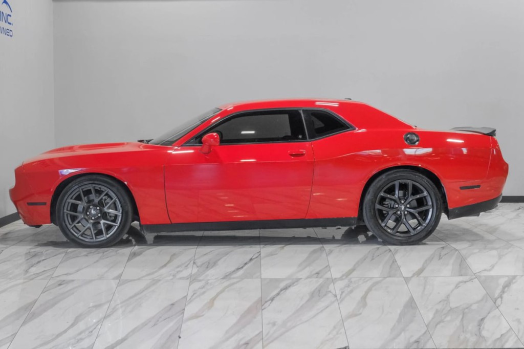 2023 Dodge Challenger Image 16