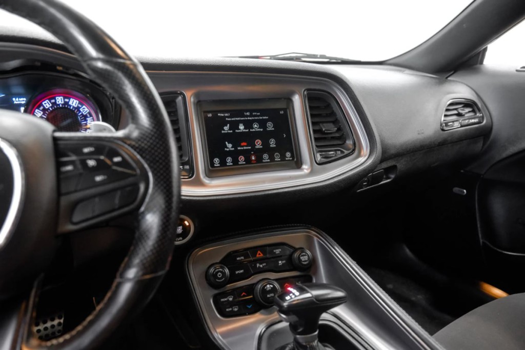 2023 Dodge Challenger Image 27