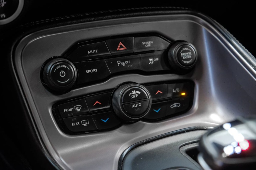 2023 Dodge Challenger Image 28