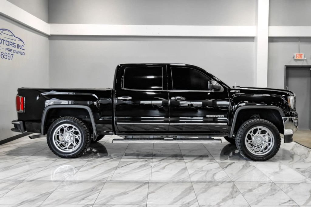 2018 GMC Sierra 1500 Image 8