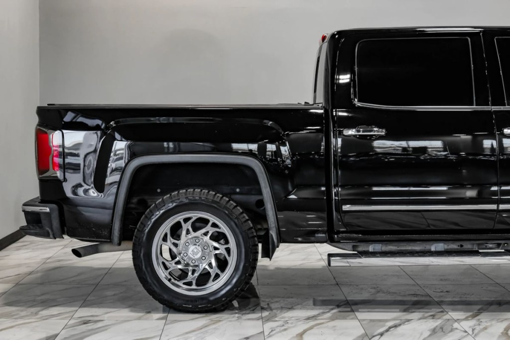 2018 GMC Sierra 1500 Image 9