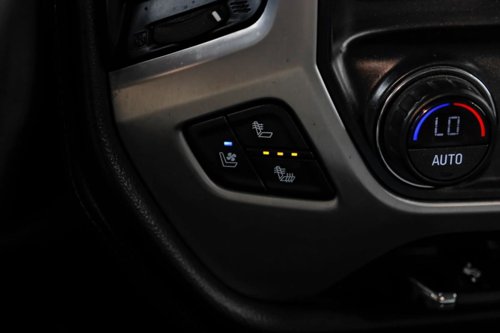 2018 GMC Sierra 1500 Image 32