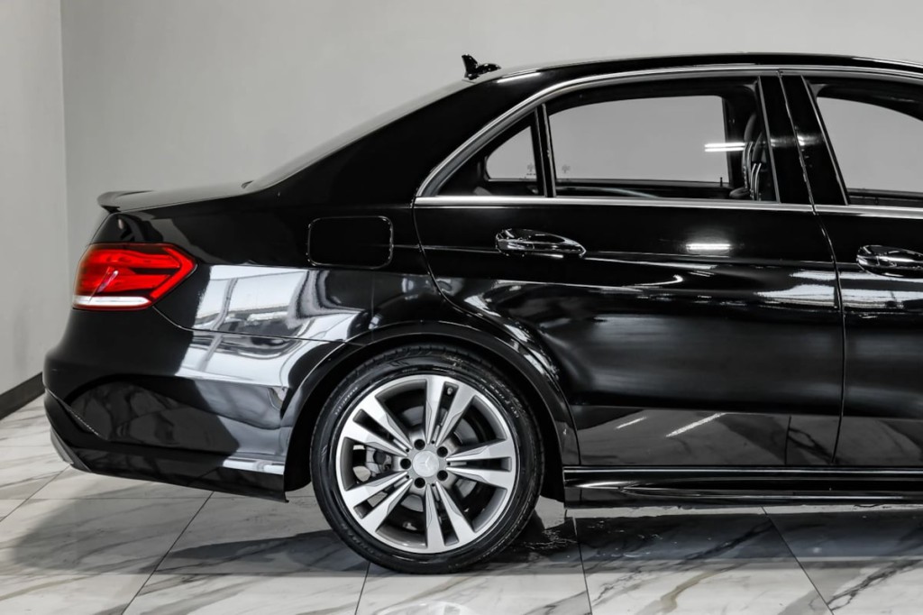 2014 Mercedes-Benz E-Class Image 10