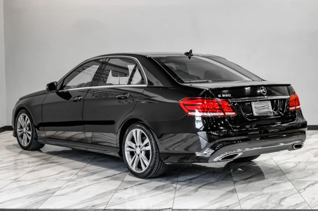 2014 Mercedes-Benz E-Class Image 14