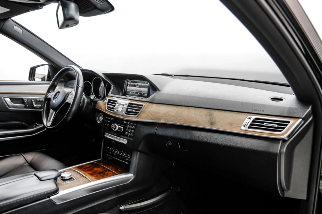 2014 Mercedes-Benz E-Class Image 18