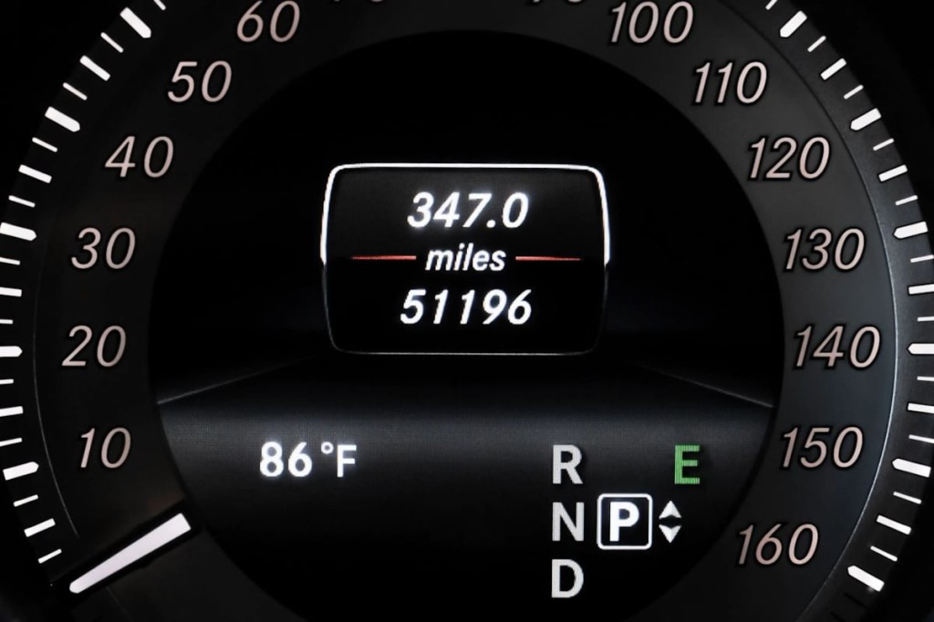 2014 Mercedes-Benz E-Class Image 26