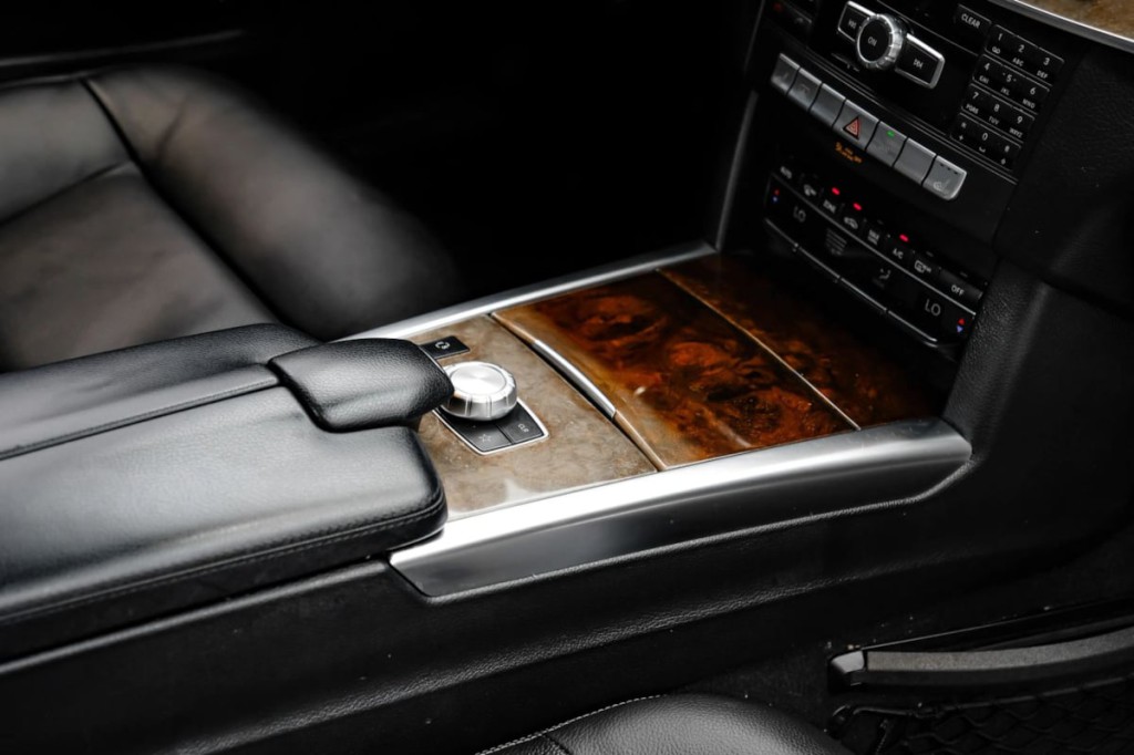 2014 Mercedes-Benz E-Class Image 31
