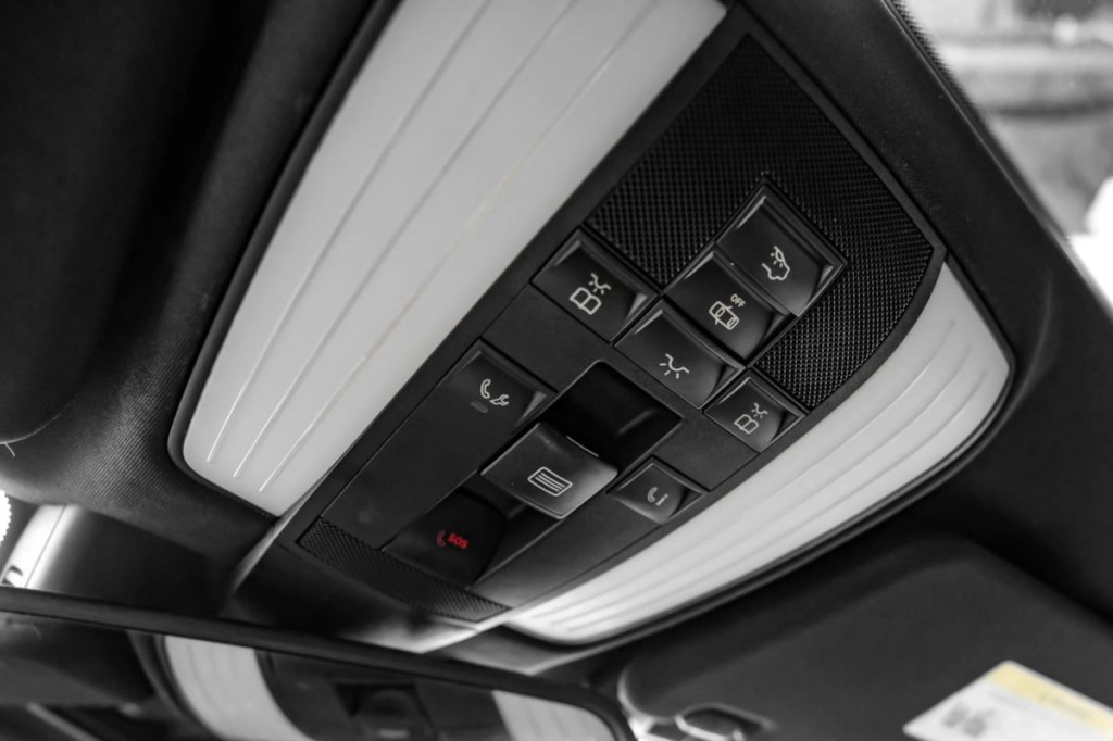 2014 Mercedes-Benz E-Class Image 44
