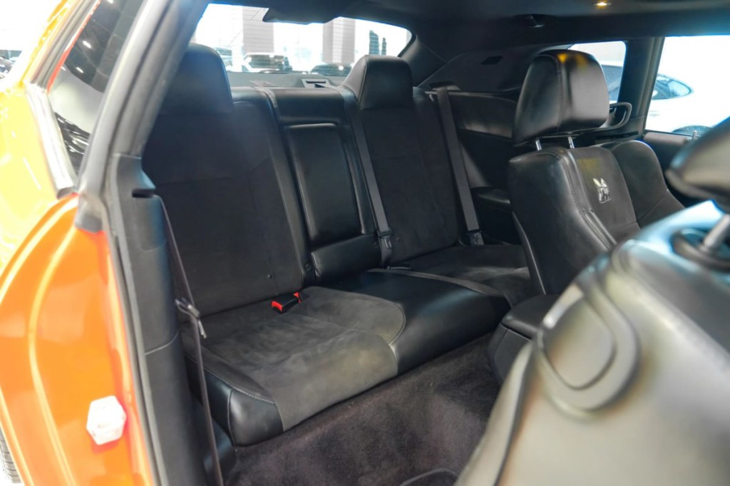 2016 Dodge Challenger Image 44