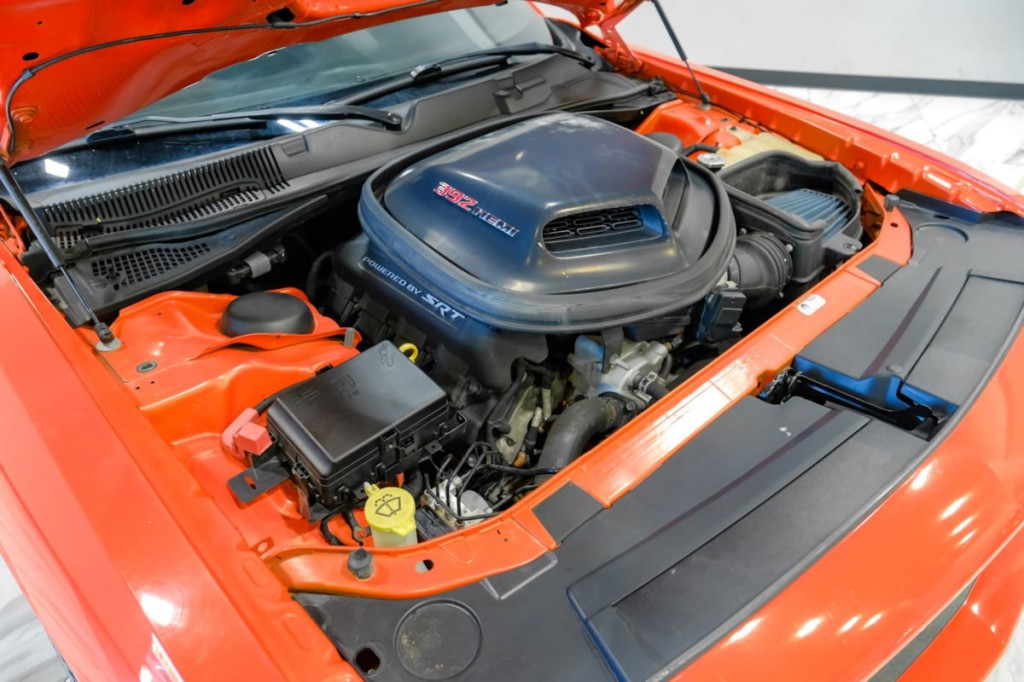 2016 Dodge Challenger Image 56