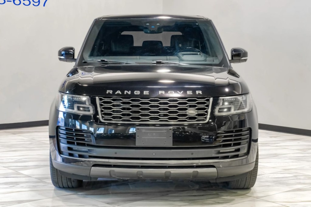 2018 Land Rover Range Rover Image 9