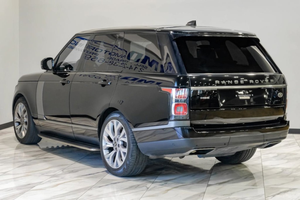 2018 Land Rover Range Rover Image 16