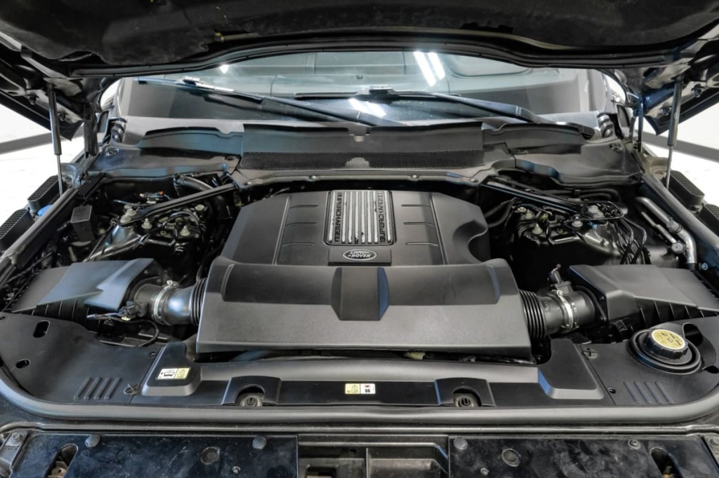 2018 Land Rover Range Rover Image 62