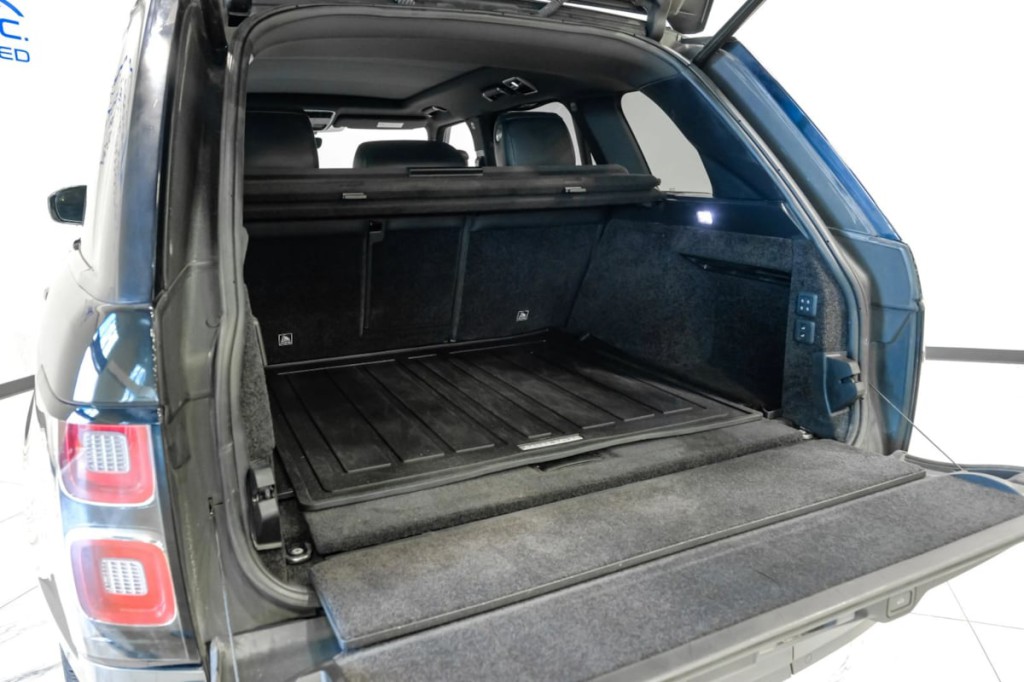 2018 Land Rover Range Rover Image 65