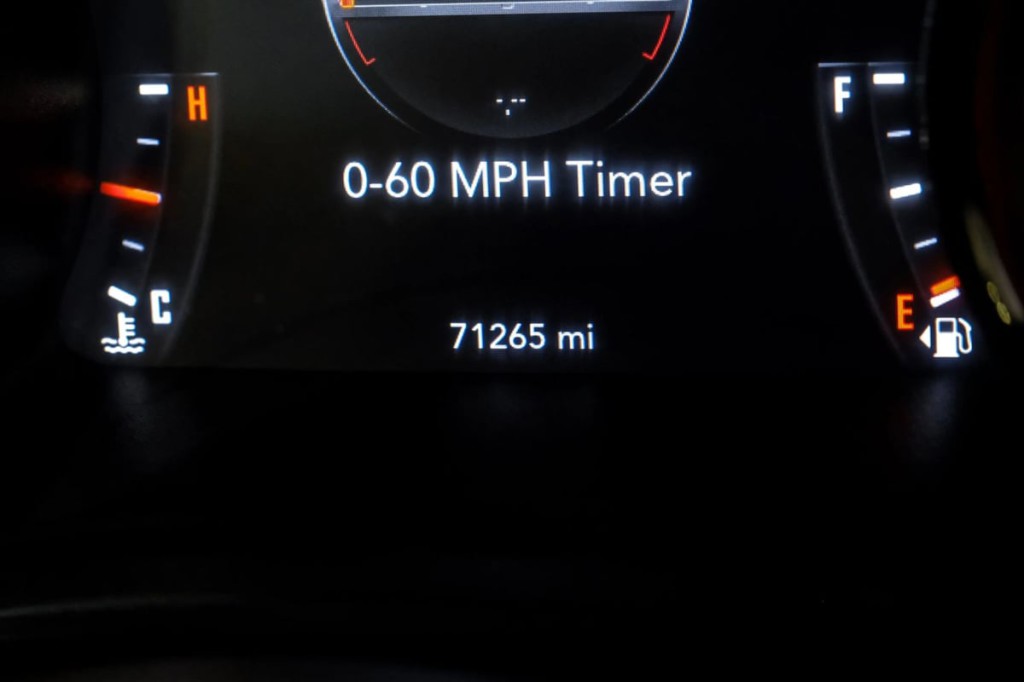 2019 Dodge Challenger Image 25