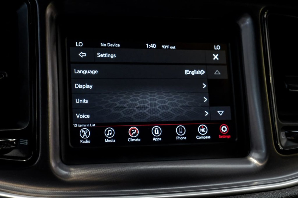 2019 Dodge Challenger Image 37