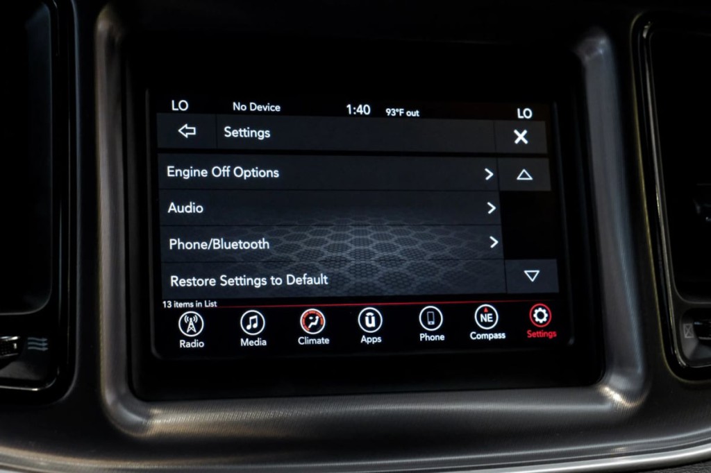 2019 Dodge Challenger Image 39