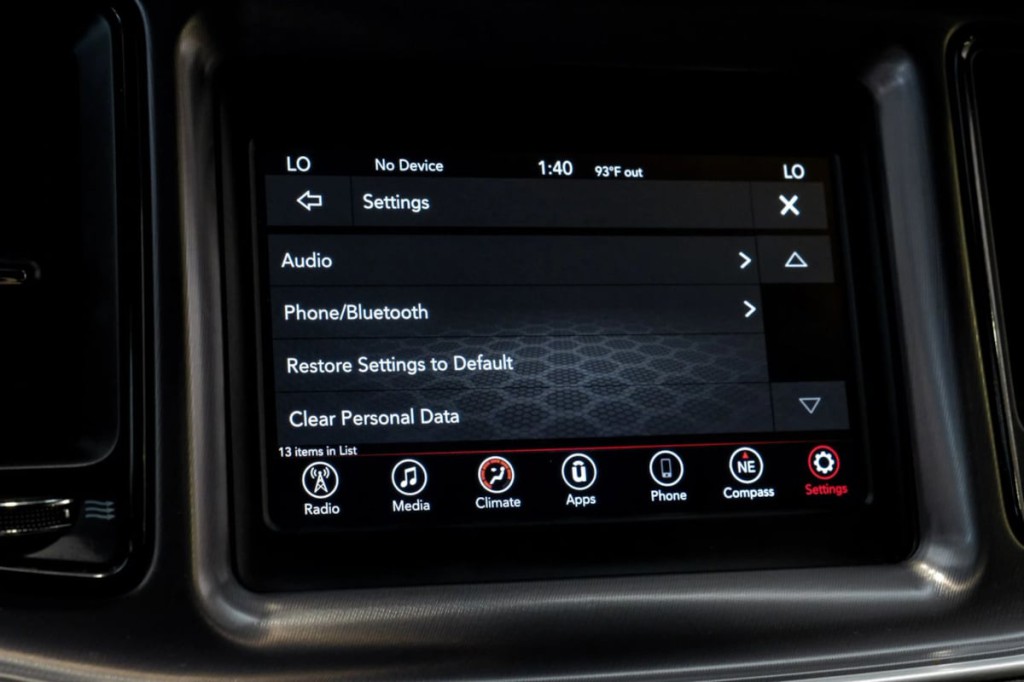 2019 Dodge Challenger Image 40