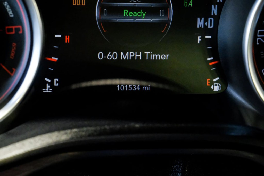 2017 Dodge Challenger Image 20