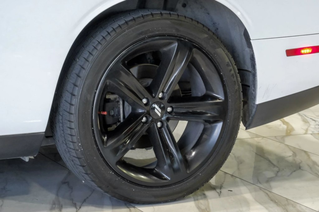2017 Dodge Challenger Image 52