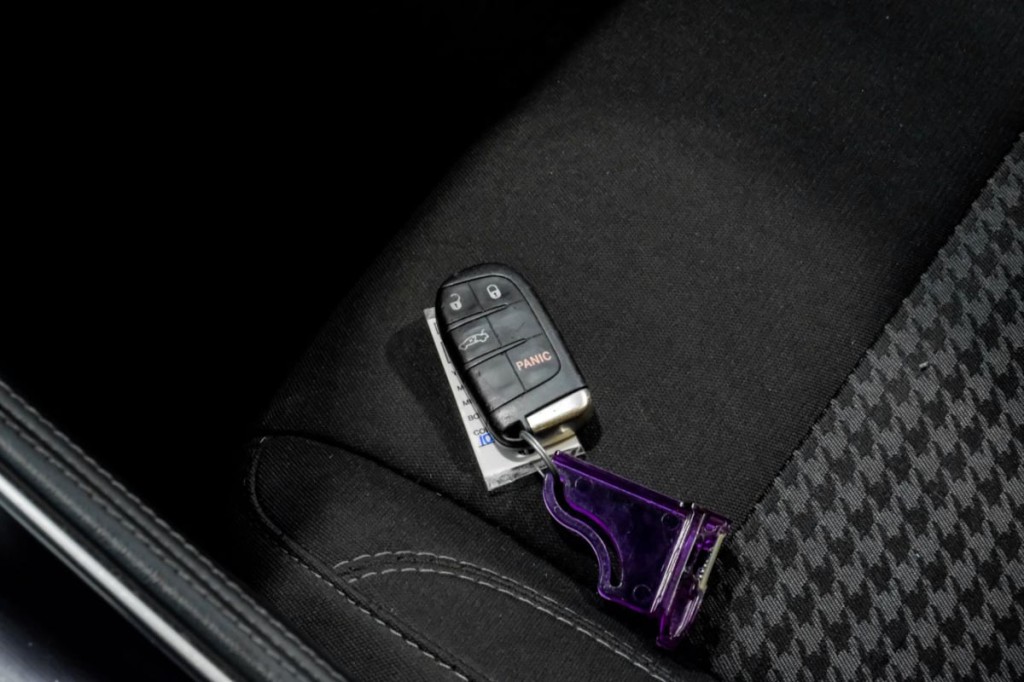 2017 Dodge Challenger Image 55